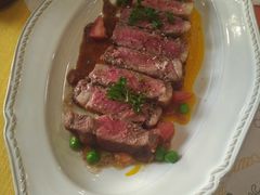 澳洲M2西冷谷飼牛排配红酒汁-餮熹Tipsea法餐(吉大店)