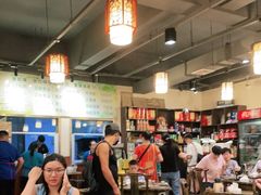 大堂-肖肖酸萝卜鱼火锅(总店)