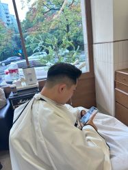 -MARTIN'S BARBER SHOP男士理发馆