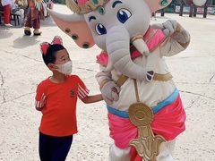 -七彩云南欢乐世界