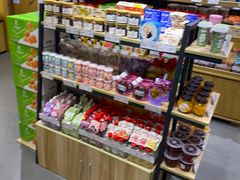 -良品铺子(五角场万达店)