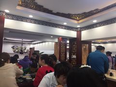 等位区-孟家蟹包(锦绣街店)