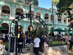 -星巴克臻选(广州沙面店)