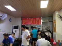 -旺泉餐饮店·清真牛肉面馆