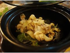 -Hue Ngon Restaurant