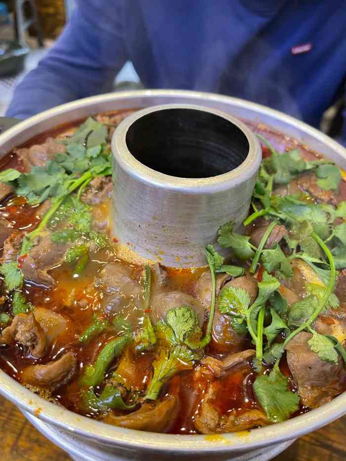 贰两面·万州小火锅-"最近刷到了无数次的这个小火锅,看到评价挺.