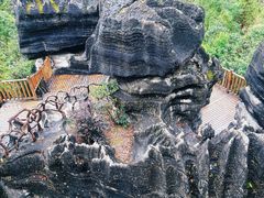 -梭布垭石林景区