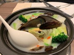 鲜贝鱼汤煮时蔬-港丽餐厅(来福士店)