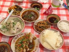 -老方桌烂蹄花川菜馆(九龙坡店)