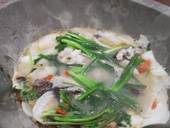 -姚记抚仙湖石锅鱼庄