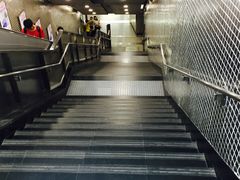 -北京大学东门(地铁站)