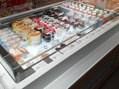 面包甜点陈列柜-津乐园(南北大街店)