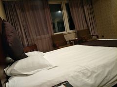 -瑞都酒店连锁(机场万达店)