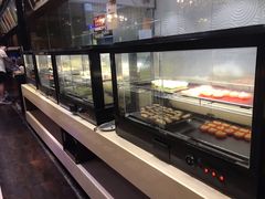 自助取餐区-阪尚皇·原切牛排·烤肉火锅自助(北京路店)