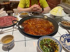 -旧街市鲜货老火锅(大光路店)