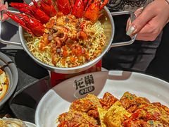 -龙巢盱眙龙虾·牛蛙·烧烤宵夜(八卦岭店)