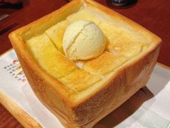 面包诱惑-绿茶餐厅(松江万达店)