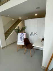 -JNK皮肤管理中心