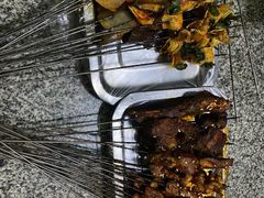 -马克力木手抓炕锅烤羊肉(盐湖一小区店)