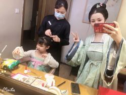 -盘子女人坊生日照·摄影馆(华强店)