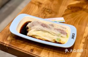 Honey-glazed Barbecue Pork Egg Sausage