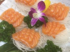 三文鱼-青瓦餐厅·生鱼片·韩园烤肉(西塔店)