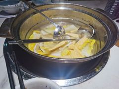 -三个椰子·现砍椰子鸡(金源CBD店)