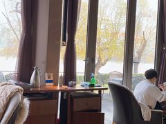 靠窗位-山葵家·创意料理(宁波来福士店)