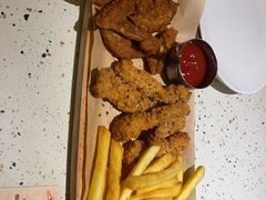 -必胜客(WOW中心城店)