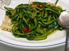 -老船夫婚宴婚庆会馆(延吉路店)