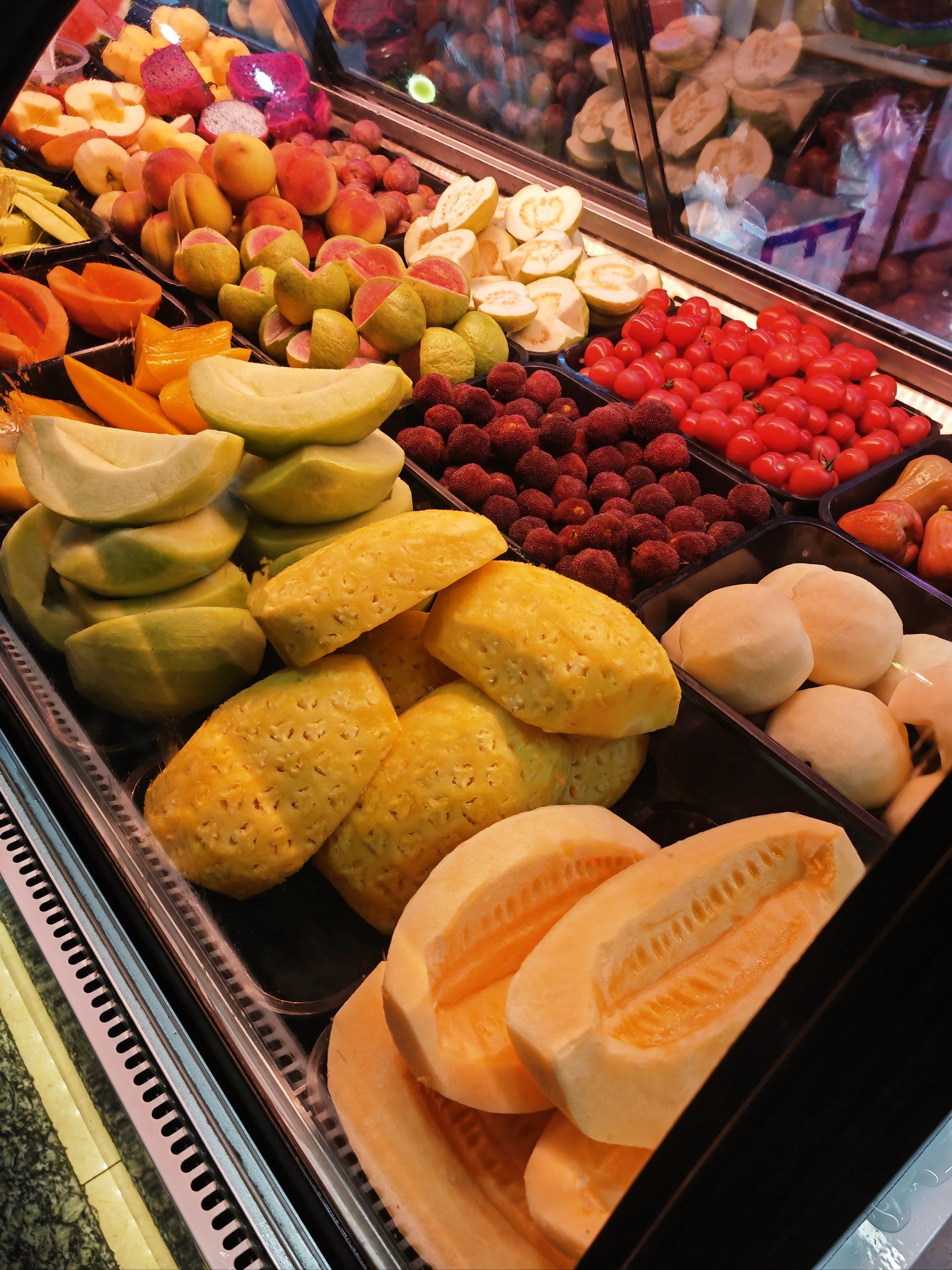 00潮汕甘草水果:
    位于亚朵x酒店斜对面,苏宁广场旁边,甘草