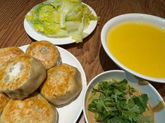 -清真吴记门钉肉饼·喜多利