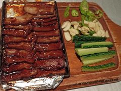 手工煎饼配烤肉-玉玲珑(陆家嘴店)