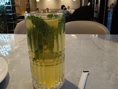 -必胜客(欢乐颂店)