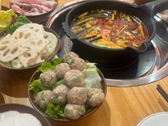 -黔三一夺夺粉酸汤火锅(百信店)