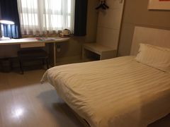 -锦江之星(武汉黄鹤楼复兴路地铁站店)