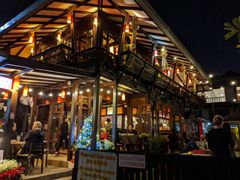 -Dash Teak House