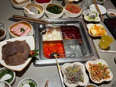 -海底捞火锅(珠影星光城夜宵主题店)