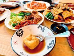 -怡咖啡海鲜自助餐厅(浦东香格里拉店)