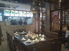 大堂-胖师鱼馆非遗砂锅雅鱼(大北街店)