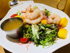 鲜柚芒果沙拉佐冰花酸梅酱-HELLO 27 意面·沙拉·帕尼尼