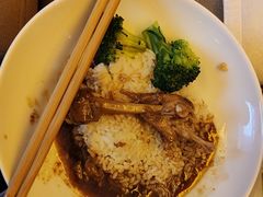 -金色印象·4k影院式足体养生(龙腾路店)