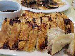 皮皮虾锅贴-奥华餐厅·老张记(台基厂店)