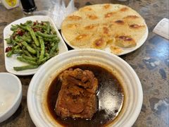 -周家大连水饺(美专校街店)