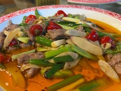 -牟记江湖重庆地标特色菜鱼蛋海鲜无刺鲫鱼(巴南区黑金冠十多年好店)