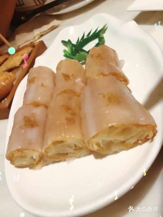 陶陶居酒家(西塔国金店)不好吃,跟"好彩酒家"的红米肠比太差了!