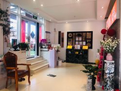 -黎蓓露·徒手骨雕蛋白抗衰·调肤管理