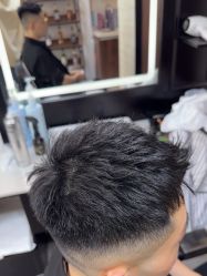-潮流町·男士烫染发型定制