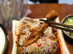 跆拳道辣鸡爪-中国凉都黄牛肉馆(杭州总店)