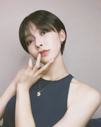 -东方美妍小鹏造型